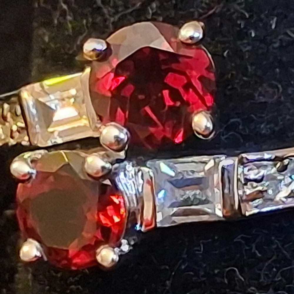 Sterling Silver Women's Ring With Faux Garnets And Faux Diamonds Size 10 3/4